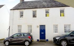 8 Cathedral Street